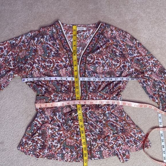 Max Studio Paisley Belted Boho Top - Picture 4 of 5